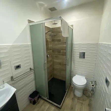 Pensión Pirandello 3*